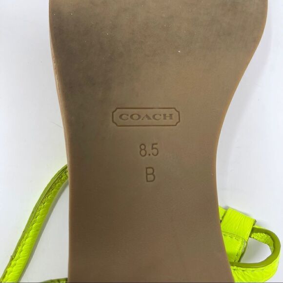 Coach Shirley Sandals Yellow T-Strap Leather Flip Flops Women's 8.5B Green - Picture 8 of 9